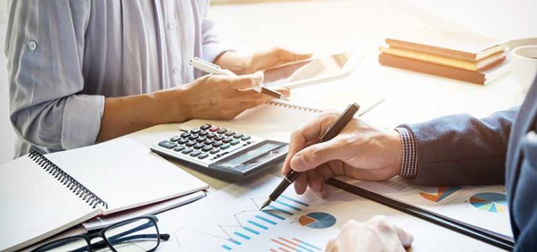 Why study accounting and finance degree, what brings advantages? | Mont Rose College