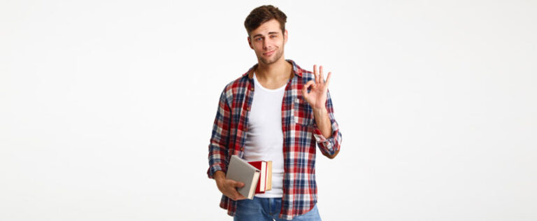 What Is The Difference Between a Degree And Diploma | Mont Rose College