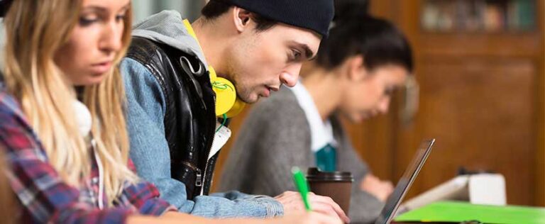 Covid-19: Role of HE providers in supporting the students & maintaining the standards | Mont Rose College