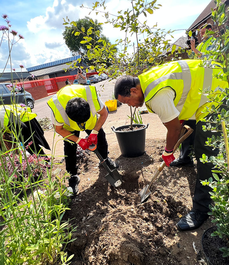Mont Rose College's Participation in Ilford Green Action Day